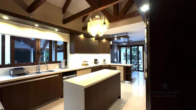 Venta de Casa en Via a La Costa Puerto Azul, Norte de Guayaquil Piscina. S. H. Guayas — imagen 4
