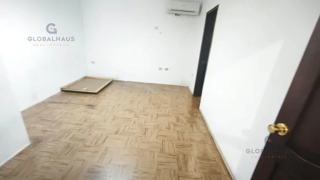 Venta Casa Rentera Cdla La Saiba, Guayaquil Sur, 3 Departamentos, J. C. Guayas — imagen 2