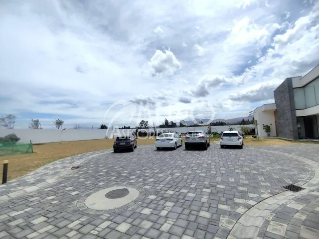 Terreno en Venta de 596 m² en Puembo — imagen 2