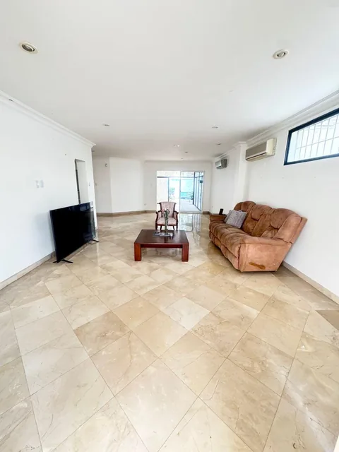 Vendo Casa en Puerto Azul 4 Dorm. 3 con Baño y Terraza, Guayas — imagen 2