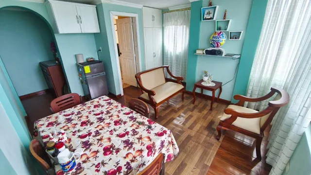 En Venta o Renta Casa Rentera Frente Al Estadio de Nayon — imagen 4