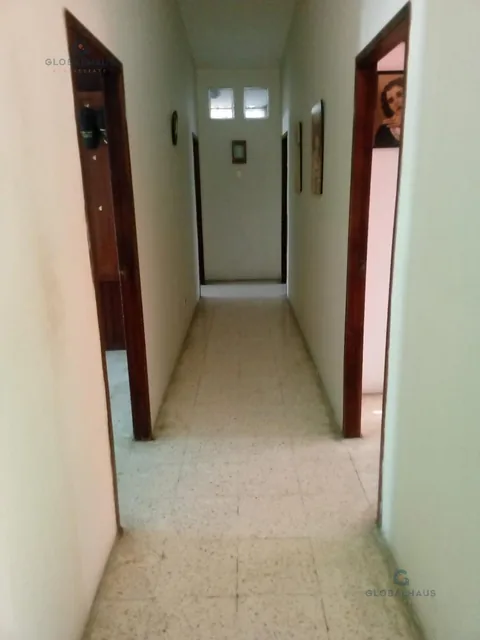 Venta Casa con Suite Lotización Pablo Gonzabach, Sector Aeropuerto, Manta, 5 Habitaciones, P. C. Manabí — imagen 5