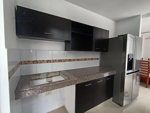 Venta Casa Urb. Napoli La Aurora Daule, 3 Habitaciones, m. G. Guayas — imagen 3
