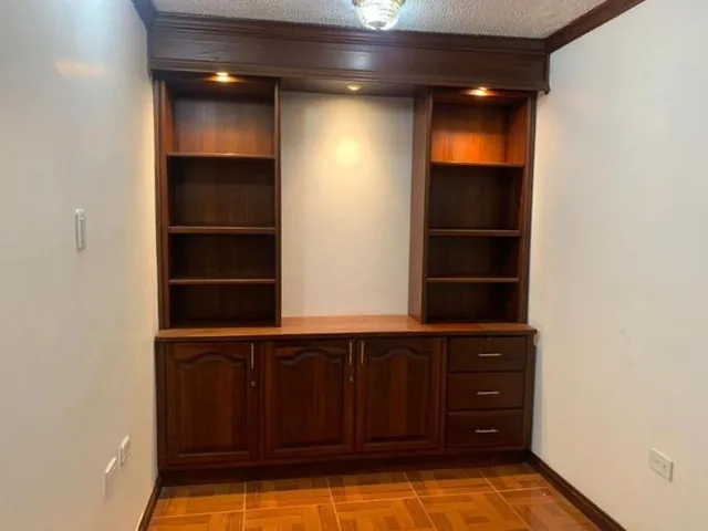 Venta Casa Sector de La Kennedy por El Labrador — imagen 2