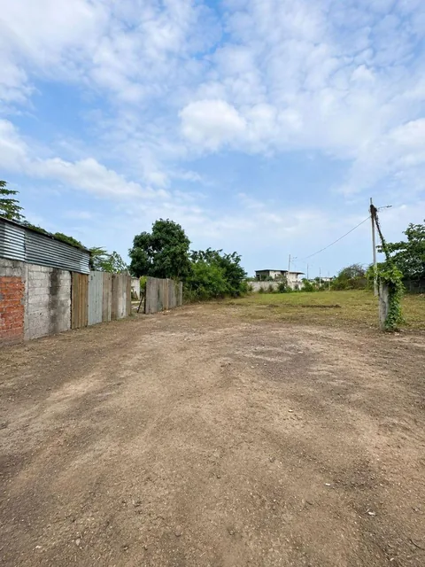 Se Vende Terreno Comercial en Santa Rosa, El Oro — imagen 4