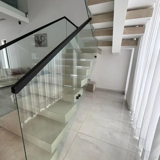 Vendo Casa en Condado Vicollinci. Guayas — imagen 5