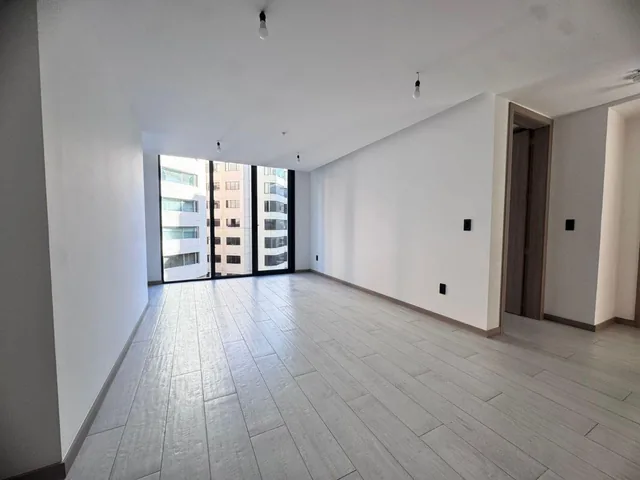Departamento en Venta de 2 Dorm. Sector República del Salvador — imagen 2