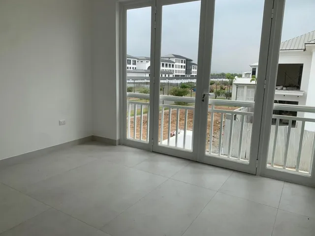 Casa de Lujo en Venta en Aires Norte, Samborondón. Guayas — imagen 3