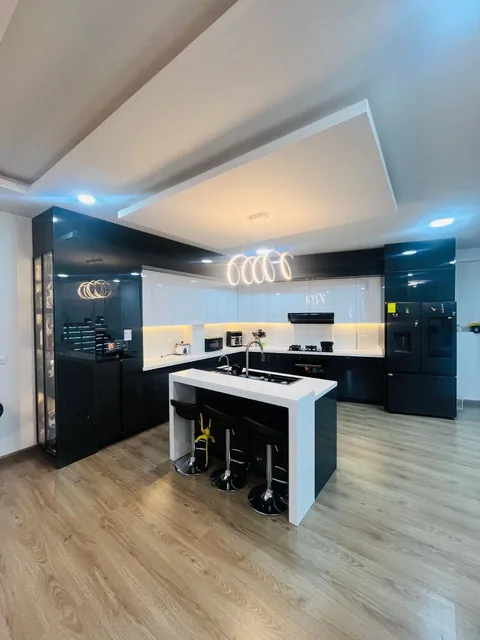 ¡Casa en Venta – Sector Rainbow Park, Paccha!, Azuay — imagen 2