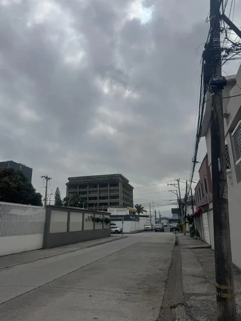 Terreno Estrategico en Venta - Kennedy Norte, Guayas — imagen 4