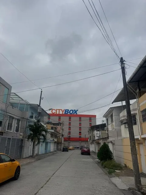 Terreno Estrategico en Venta - Kennedy Norte, Guayas — imagen 2