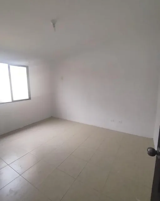 Urb. San Antonio, Casa de Venta en Km 11 Via Samborondon. Guayas — imagen 5