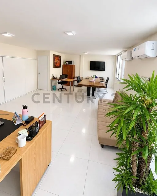 Venta Casa 4 Dorm. con Suite Adicional Completa en Ceibos Norte - Lcast, Guayas — imagen 4