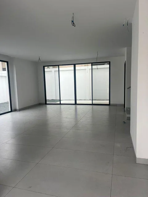 Samborondón Km 3.5 Casa en Venta, Guayas — imagen 4