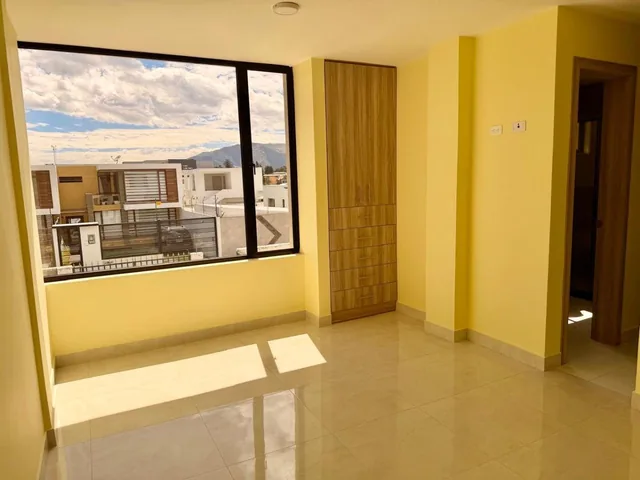 Vendo Casas en Urbanización Cieepi Sector Conocoto — imagen 2