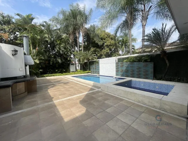 Venta de Casa en Samborondón. Área Bbq - Piscina - My. Z, Guayas — imagen 3
