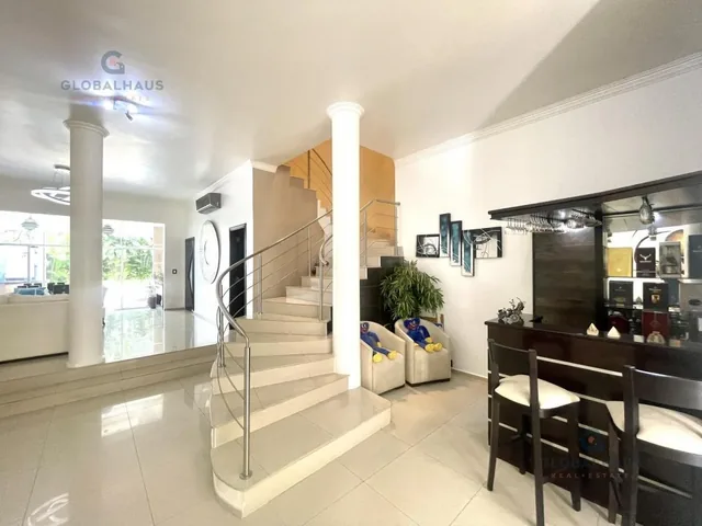 Venta de Casa en Samborondón. Área Bbq - Piscina - My. Z, Guayas — imagen 2