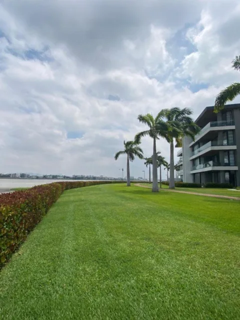 Vsta Al Rio Departamento Planta Baja en Venta Urb. Sotileza, Isla Mocoli, Guayas — imagen 4