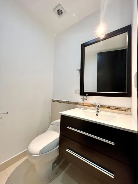 Departamento de 2 Habitaciones - en Venta - El Bosque - 87 m² — imagen 5