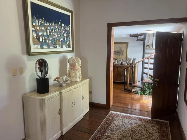 Venta Casa en Cumbayaáen Urbanización Privada — imagen 2