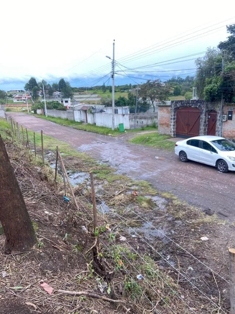 Vendo 2 Terrenos Iguales Cada de 1140 m². La Betania, Alangasi — imagen 2