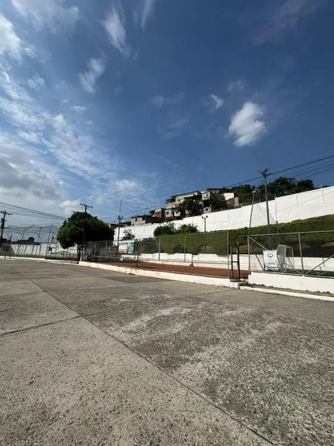 Terreno Bifamiliar de 305 m² en Urb. Ceibos Norte, Guayas — imagen 2