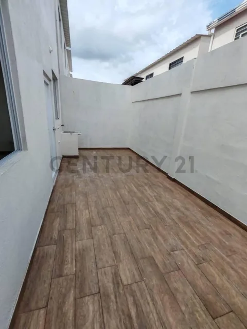 Casa en Venta en Urb. Villa Geranio, Karig, Guayas — imagen 3
