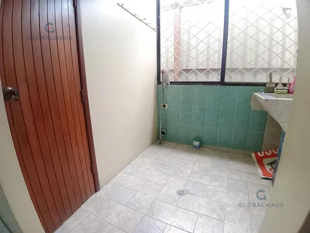 Venta Casa Rentera Multifamiliar en Av Narcisa de Jesús, 3 Departamentos, m. Z. Guayas — imagen 4