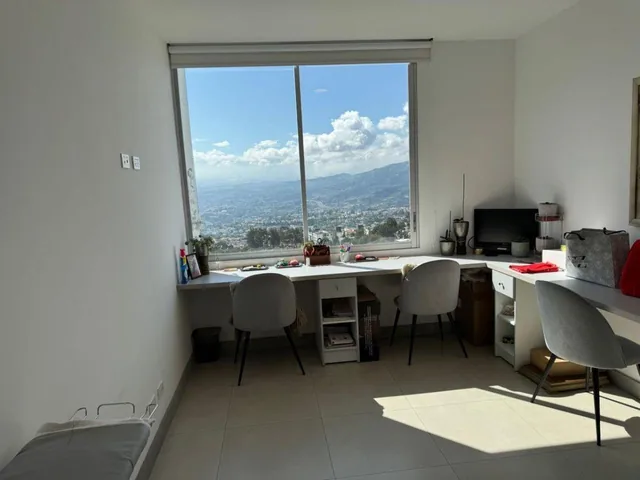 Departamento en Venta, en San Juan Alto con Vista a La Ciudad — imagen 3