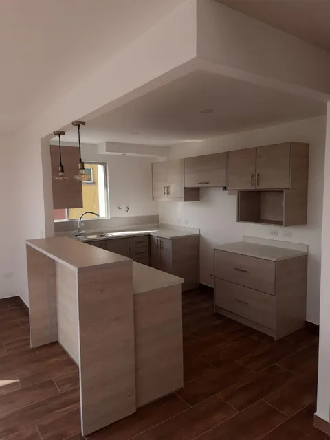 Dpto 102 m² + 42 m² Terraza Bbq y Parqueadero en Mastodontes | $97.000 — imagen 5