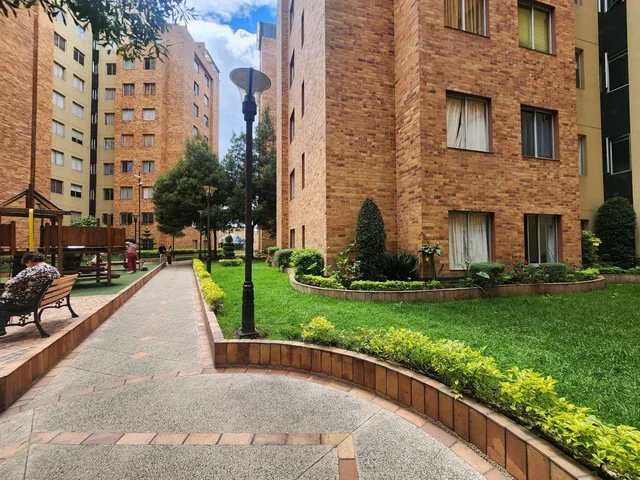 Venta Departamento Tres Dorm. Centro Norte Sector El Batan - Gaspar de Villarroel 84 m 1p — imagen 5