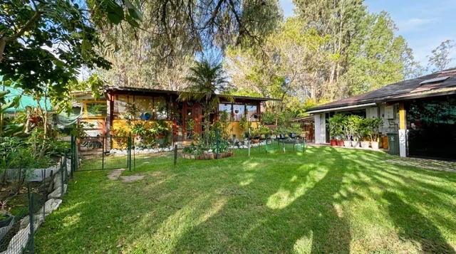 Casa Esquinera de 1 Planta en Venta con Piscina y 1.105 m² de Terreno – Santa Rosa | Tumbaco — imagen 3
