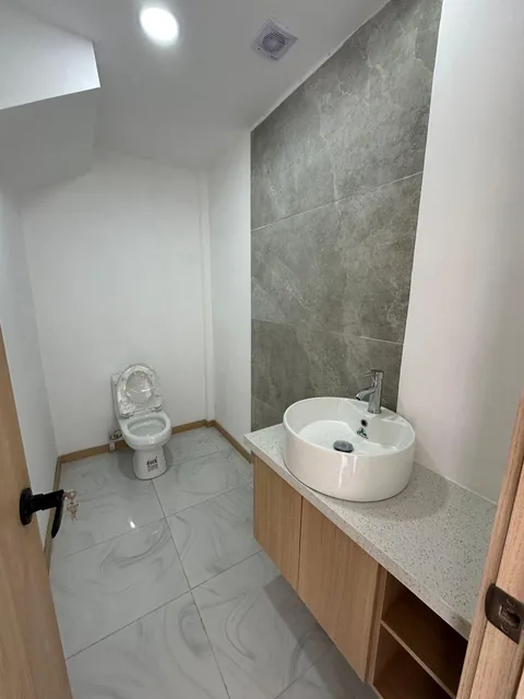 Exclusiva Casa en Venta –racar Cuenca, Azuay — imagen 5