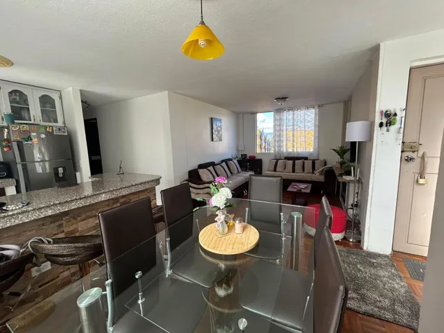 Ira Venta Departamento 84.50 m² de 3 Habitaciones Valle de Los Chillos Puente 2 — imagen 2