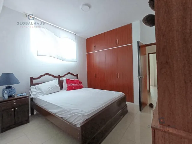 Venta Casa Rentera en Urdesa Central, Av Victor Emilio Estrada Guayaquil Norte K. S. Guayas — imagen 5