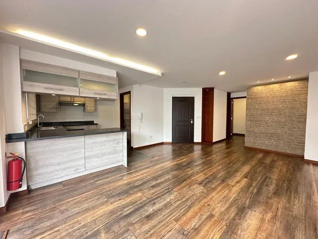Vendo Departamento Tres Dorm. con Patio - Sector Pinar — imagen 4