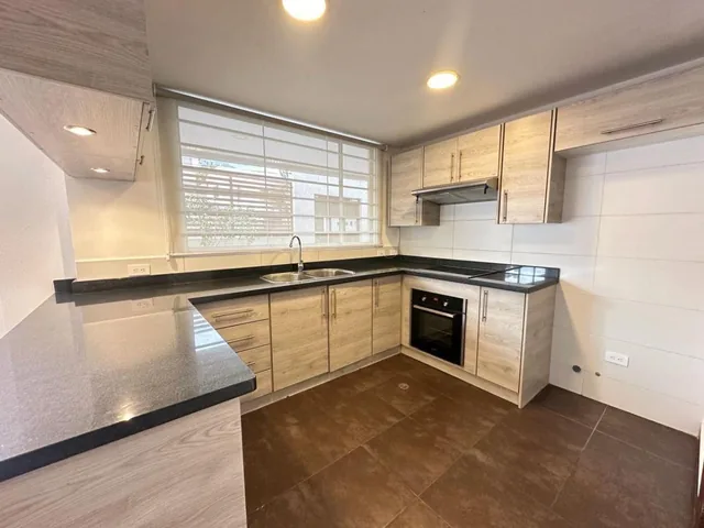 Vendo Departamento Tres Dorm. con Patio - Sector Pinar — imagen 3