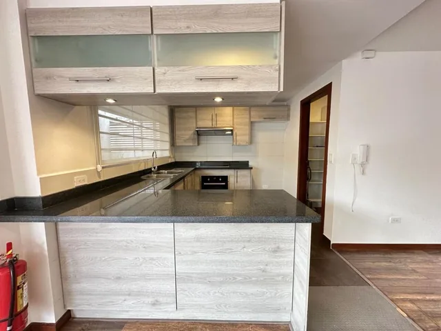 Vendo Departamento Tres Dorm. con Patio - Sector Pinar — imagen 2