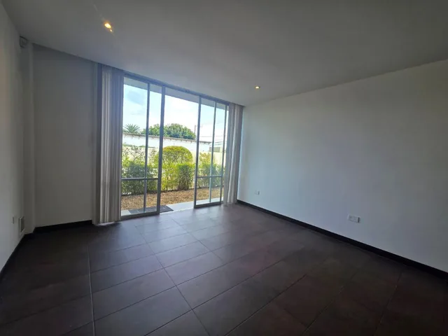 Oportunidad Departamento de Venta Sector Tumbaco — imagen 5