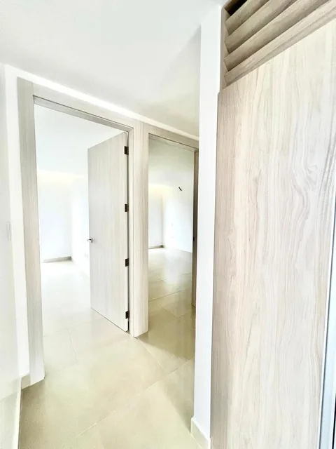 Venta de Departamento Moderno con Ascensor y 1 Parqueo en Kennedy Norte, Guayas — imagen 5