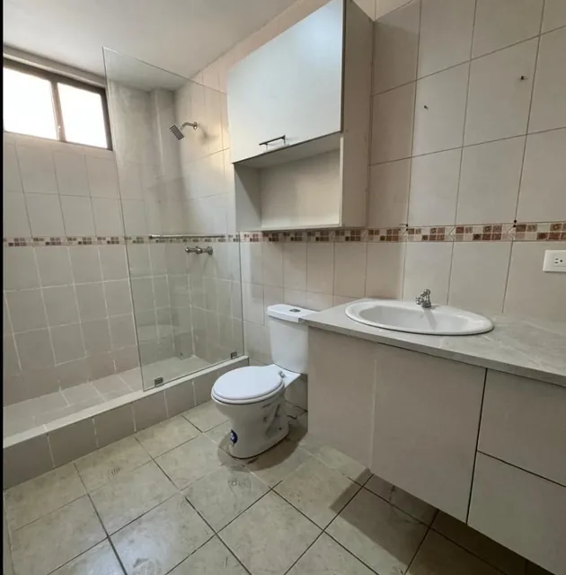 Casa en Venta - 3 Dorm. - Ciudad Celeste, Samborondon, Guayas — imagen 4