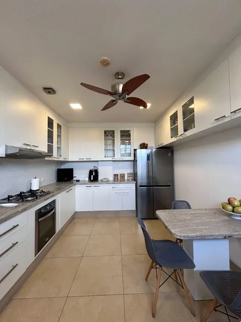 En Venta Amplio Departamento en Los Primeros Kms de Sámborondon, Guayas — imagen 5