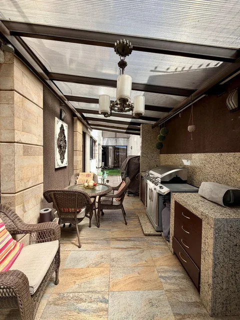 Departamento de 3 Habitaciones con Terraza - en Venta - Quito Tenis - 284 m² — imagen 4