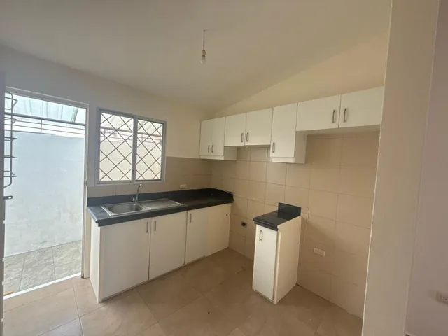 Oportunidad, Venta de Casa de Una Planta en La Urb San Antonio Vía Samborondón, Guayas — imagen 5