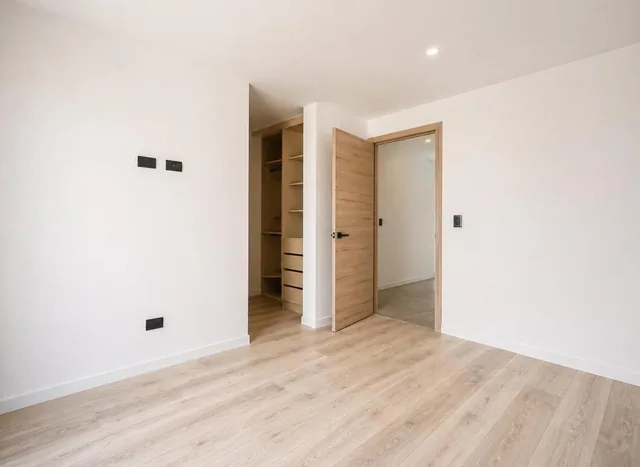 Departamento con Jardin en Venta en Cumbayá Sector El Nacional — imagen 5