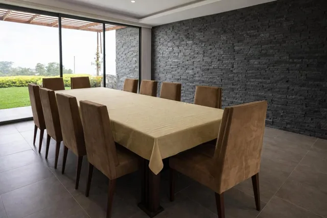 Casa en Venta Cumbayá de 6 Habitaciones, 2 Dorm. Planta Baja — imagen 3