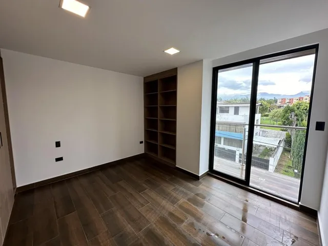 Departamento en Venta 3 Habitaciones Tumbaco Cerca a Megakywi — imagen 2