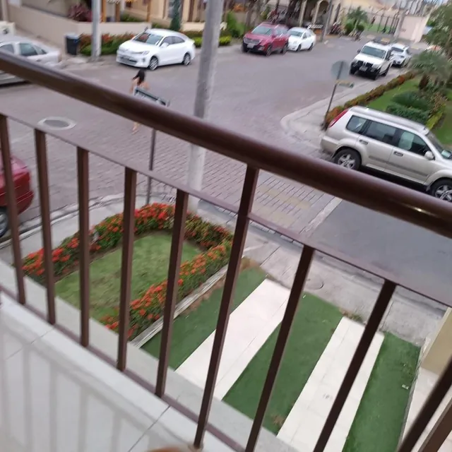 Casa de Venta en La Rioja - Asturias, Guayas — imagen 2