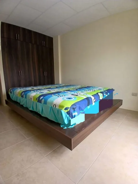 Venta de Casa Urb. Gran Vittoria L. Bermeo, Guayas — imagen 4