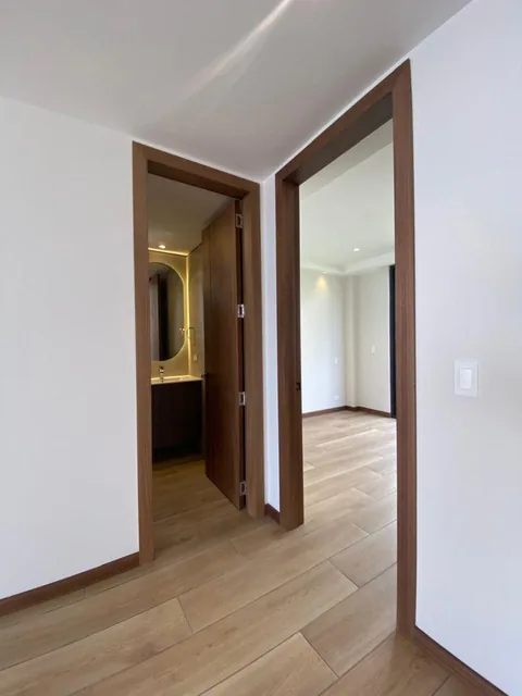 En Venta: Última Casa a Estrenar, de 3 Dorm. + Estudio y Jardín, en Urbanización Campo Alegre — imagen 3